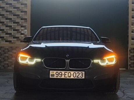 BMW 328 2015
