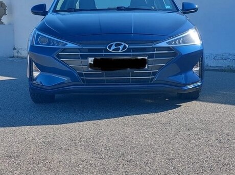 Hyundai Elantra 2020