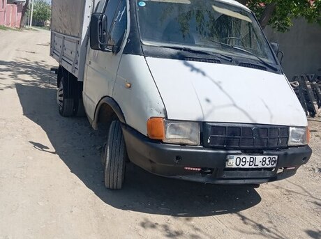 GAZ 33021 1998