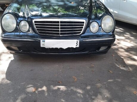 Mercedes E 240 2000