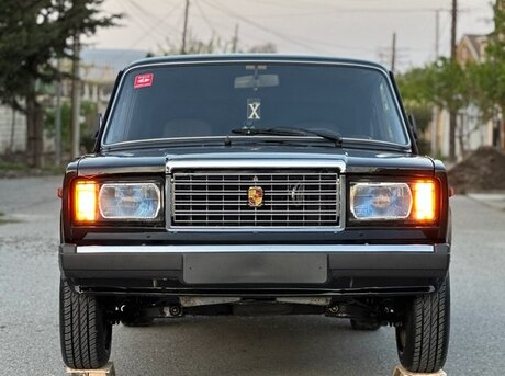 LADA (VAZ) 2107 2010