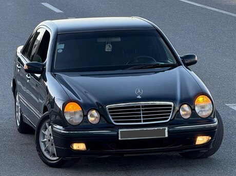 Mercedes E 240 2000