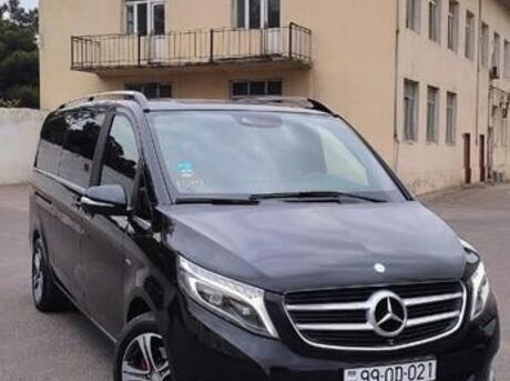 Mercedes V 220 2015