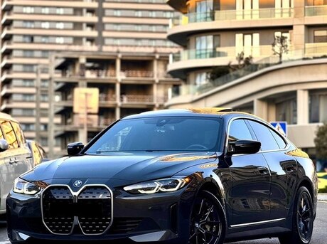 BMW i4 2023