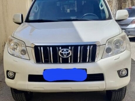 Toyota Land Cruiser Prado 2013
