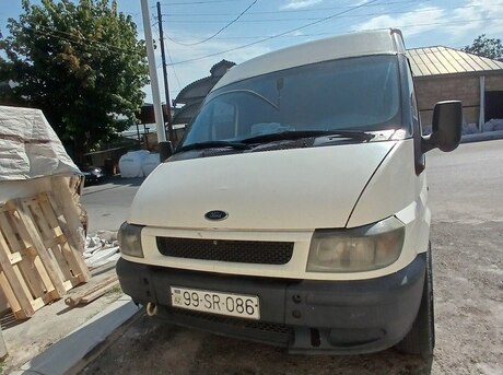 Ford Transit 2000