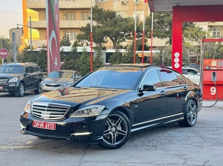 Mercedes S 500