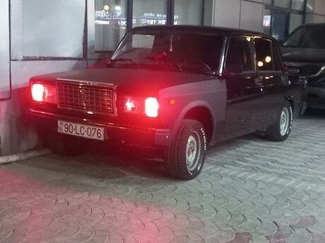LADA (VAZ) 2107 2011