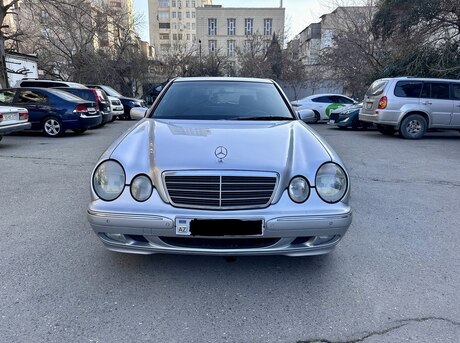 Mercedes E 220 d 2001