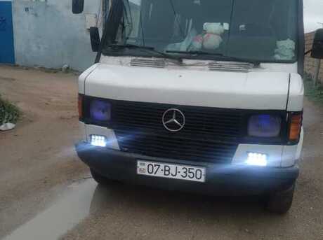 Mercedes 208 D 1994