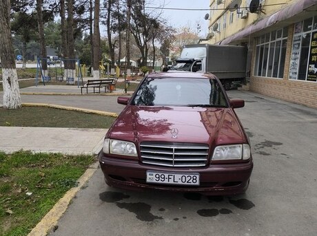 Mercedes C 220 d 2000