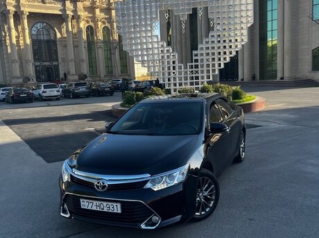 Toyota Camry 2016