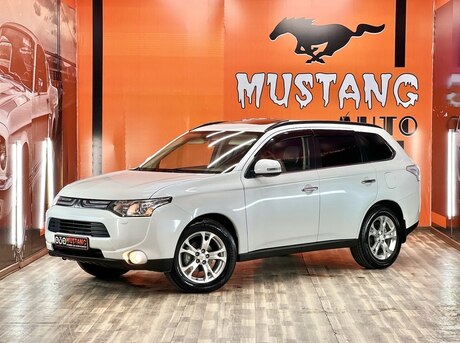 Mitsubishi Outlander 2013