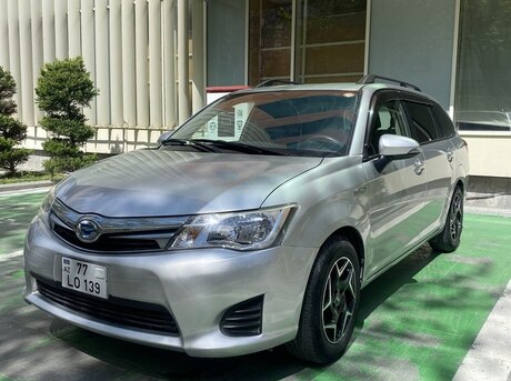 Toyota Corolla Fielder 2014