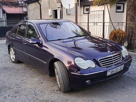 Mercedes E 260 2002