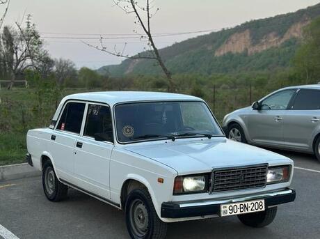 LADA (VAZ) 2107 2010