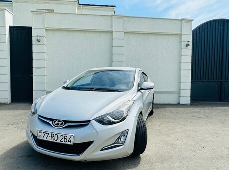 Hyundai Avante 2015