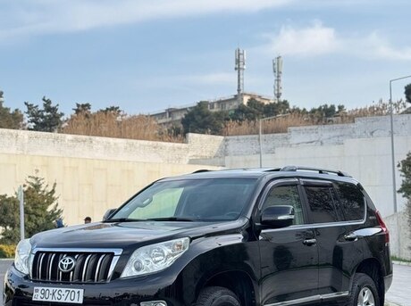Toyota Land Cruiser Prado 2011