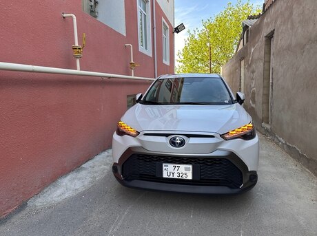 Toyota  2023