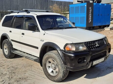 Mitsubishi  2002