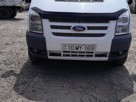 Ford Transit 2012