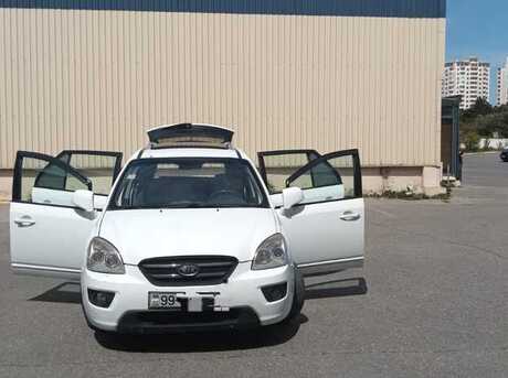 Kia Carens 2010