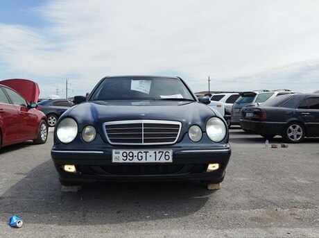 Mercedes E 270 2001