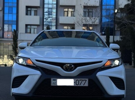 Toyota Camry 2020