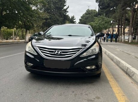 Hyundai Sonata 2012