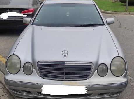 Mercedes E 270 2001