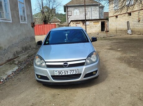 Opel Astra 2005
