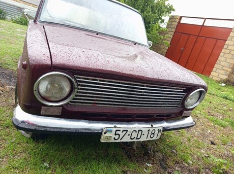 LADA (VAZ) 21011 1983