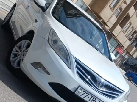 Changan Eado 2013