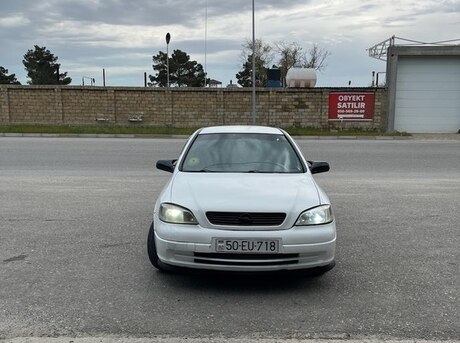 Opel Astra 2001