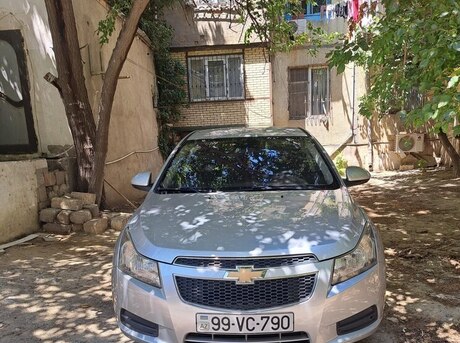 Chevrolet Cruze 2011