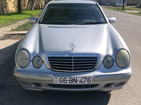 Mercedes E 240 1999