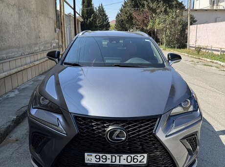 Lexus NX 300 2020