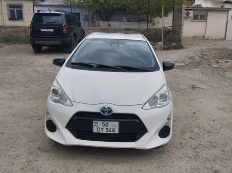 Toyota Aqua 2016
