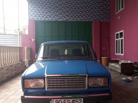 LADA (VAZ) 2107 2004