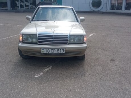 Mercedes 190 1990