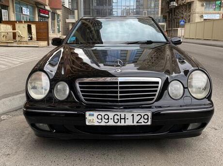 Mercedes E 220 d 2000