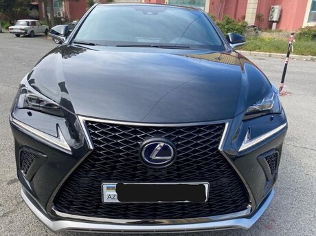 Lexus NX 300h 2021