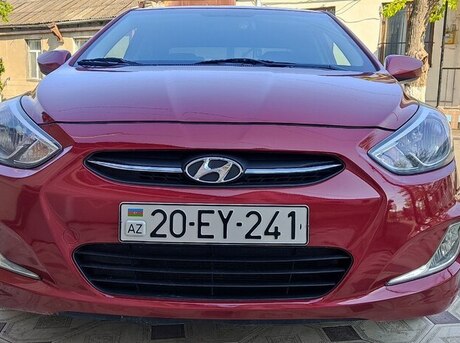 Hyundai Accent 2015