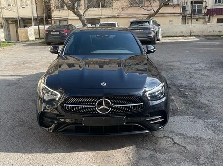 Mercedes E 300 e 2022