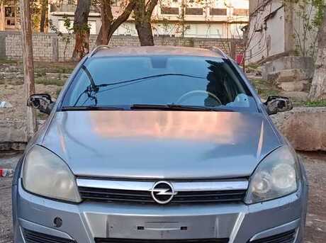 Opel Astra 2005