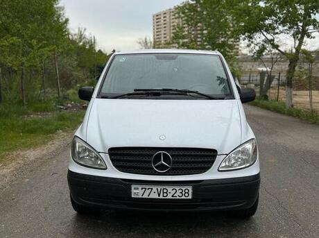Mercedes Vito 115 2010