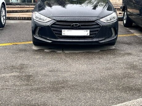 Hyundai Elantra 2017