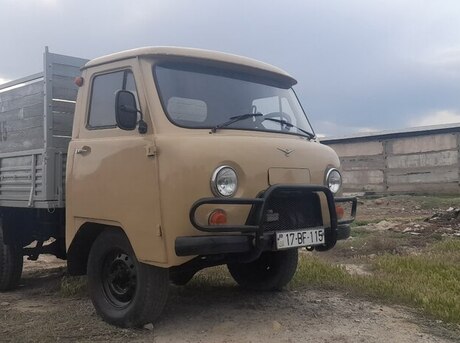 UAZ 3303 1998
