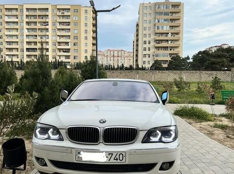 BMW 740 2008