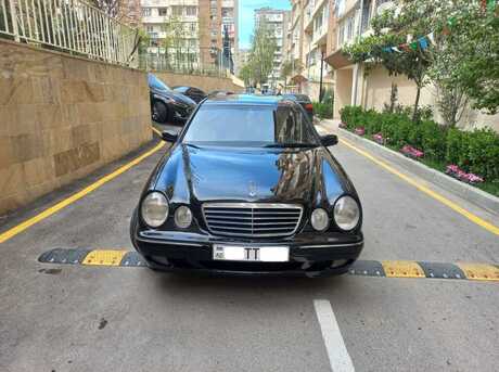 Mercedes E 240 2000